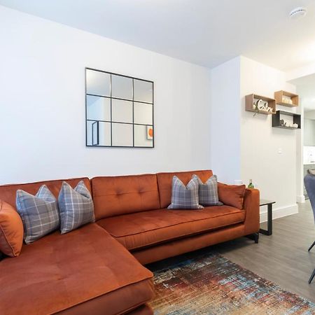 Elliot Oliver - Luxury 2 Bedroom Regency Apartment With Parking & Ev Charger Cheltenham Eksteriør bilde